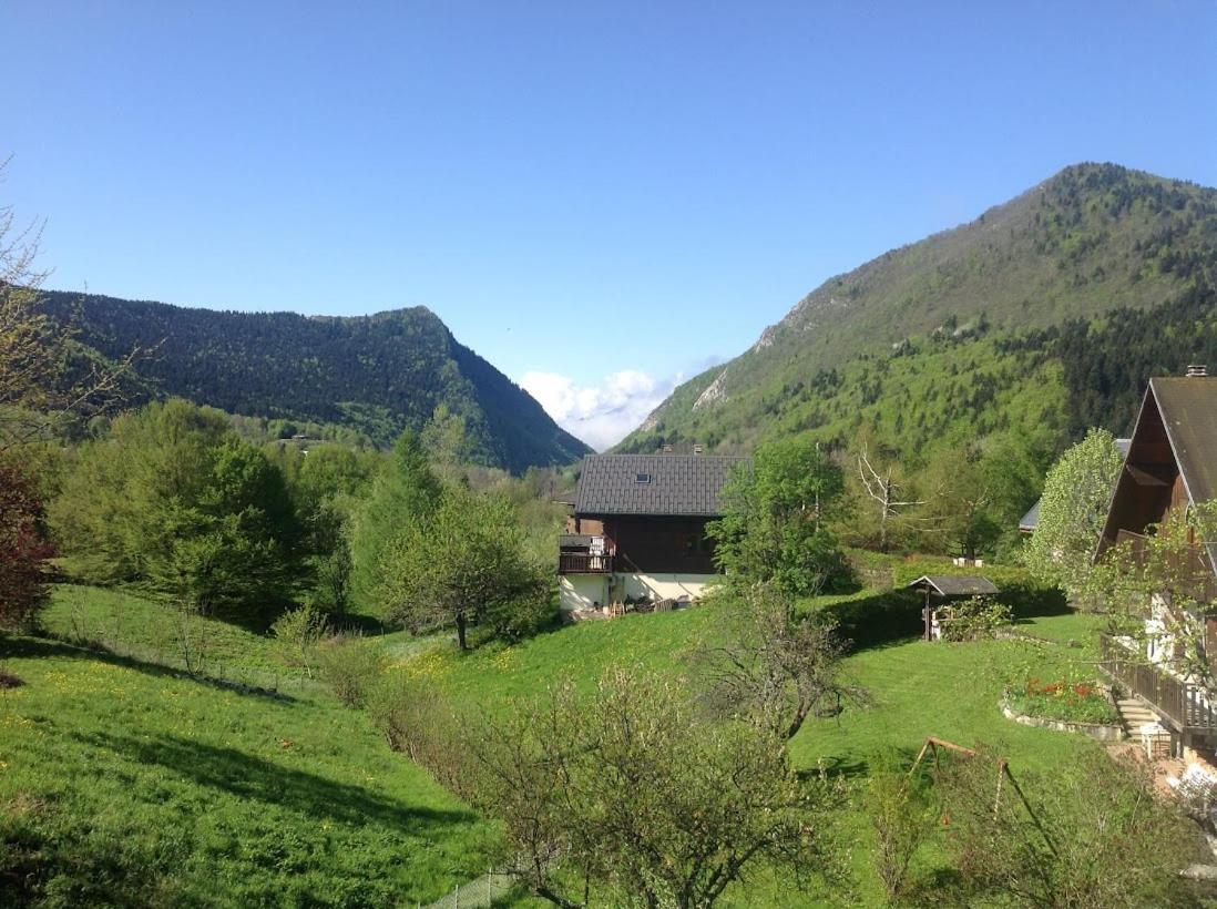 Gite Le Wallis Le Sappey-en-Chartreuse Exteriör bild